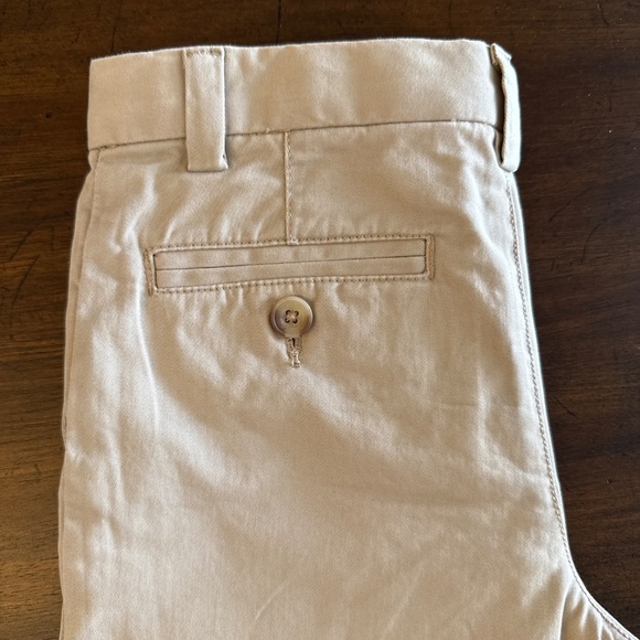 Vineyard Vines Boys Khaki Pants Adjustable Waist Classic Whale Logo size 7 - Picture 8 of 8